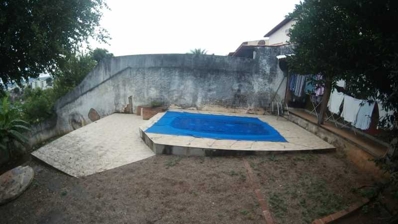 Casa de Condomínio à venda com 2 quartos, 340m² - Foto 25