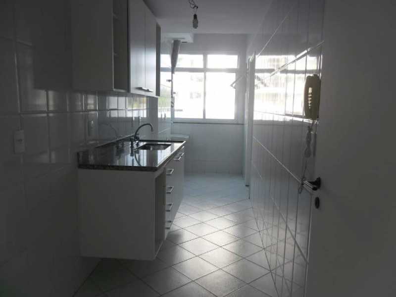 Apartamento à venda com 3 quartos, 90m² - Foto 16