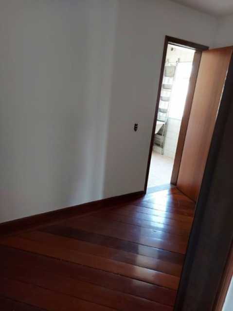 Apartamento à venda com 2 quartos, 79m² - Foto 7