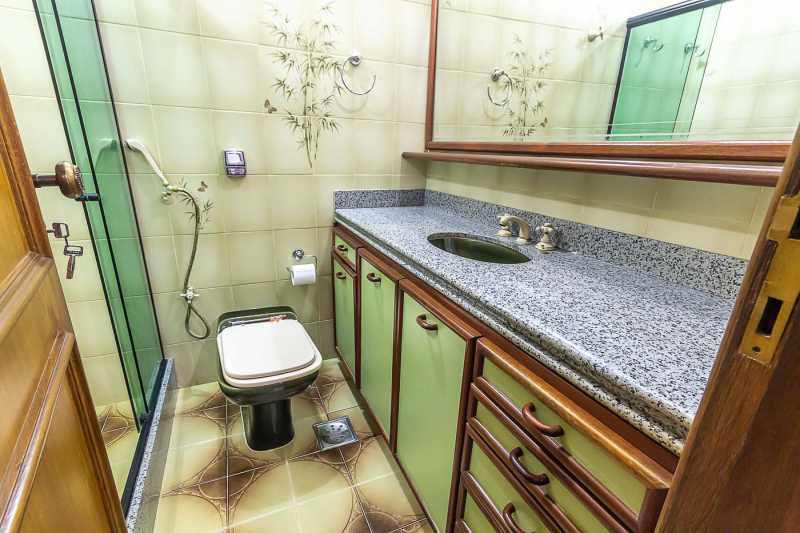 Apartamento à venda com 4 quartos, 200m² - Foto 19