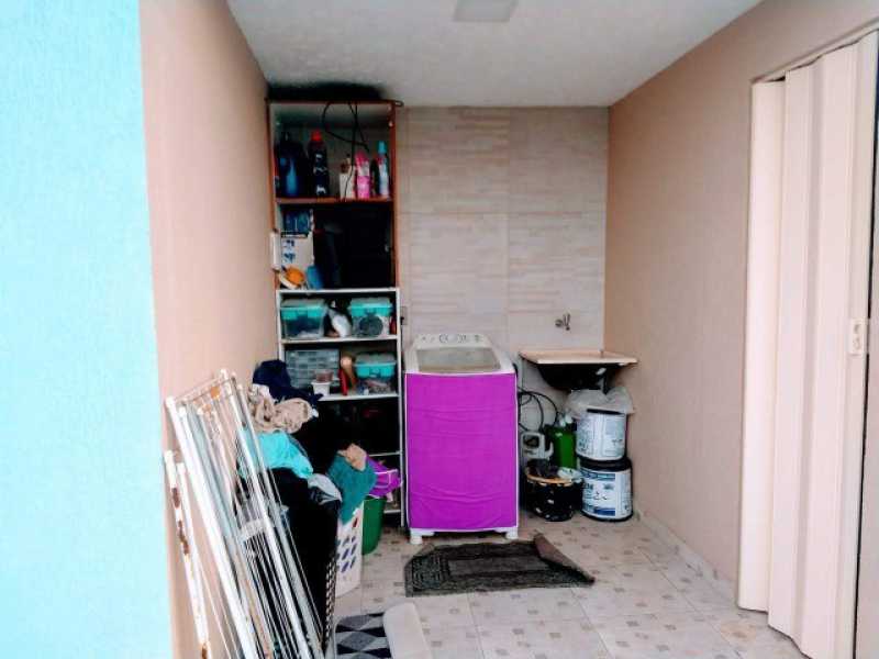 Casa à venda com 4 quartos, 100m² - Foto 10