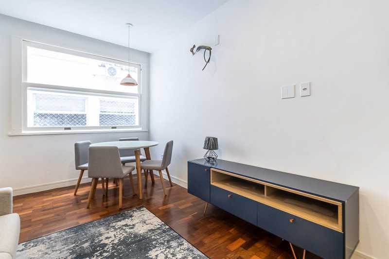 Apartamento à venda com 2 quartos, 80m² - Foto 3