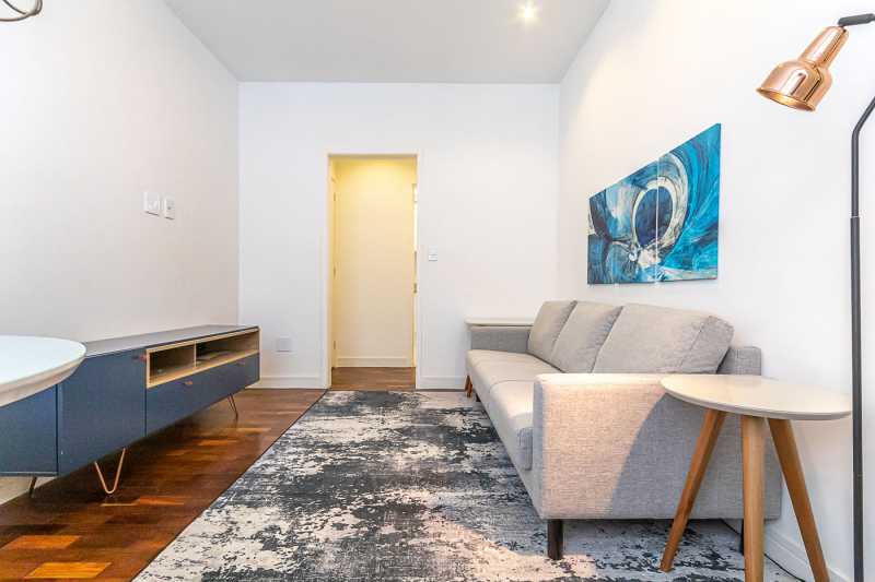 Apartamento à venda com 2 quartos, 80m² - Foto 4