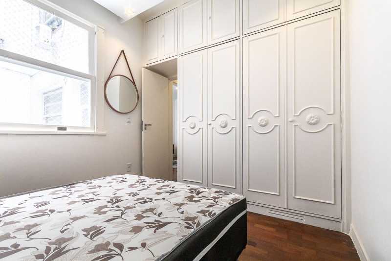 Apartamento à venda com 2 quartos, 80m² - Foto 20