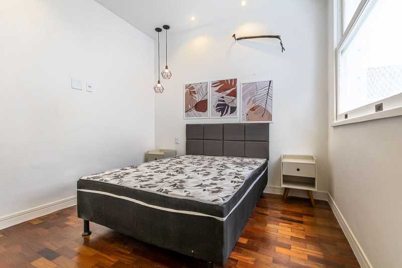 Apartamento à venda com 2 quartos, 80m² - Foto 23