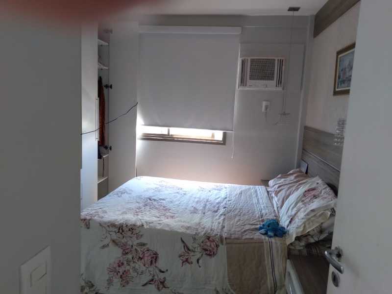 Apartamento à venda com 2 quartos, 62m² - Foto 9