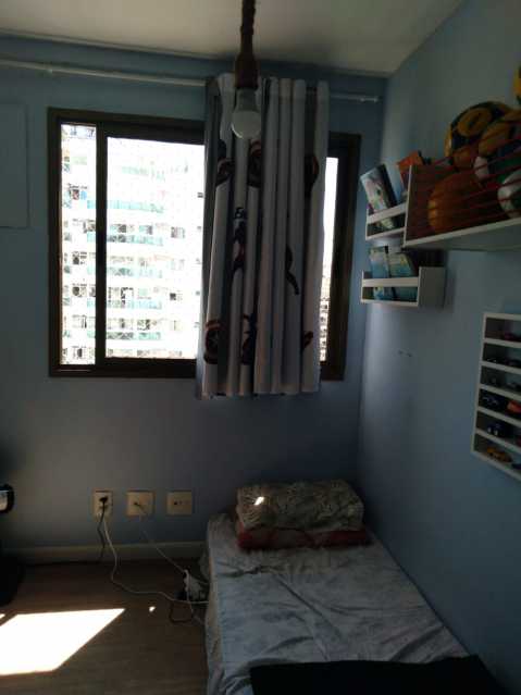 Apartamento à venda com 2 quartos, 62m² - Foto 13