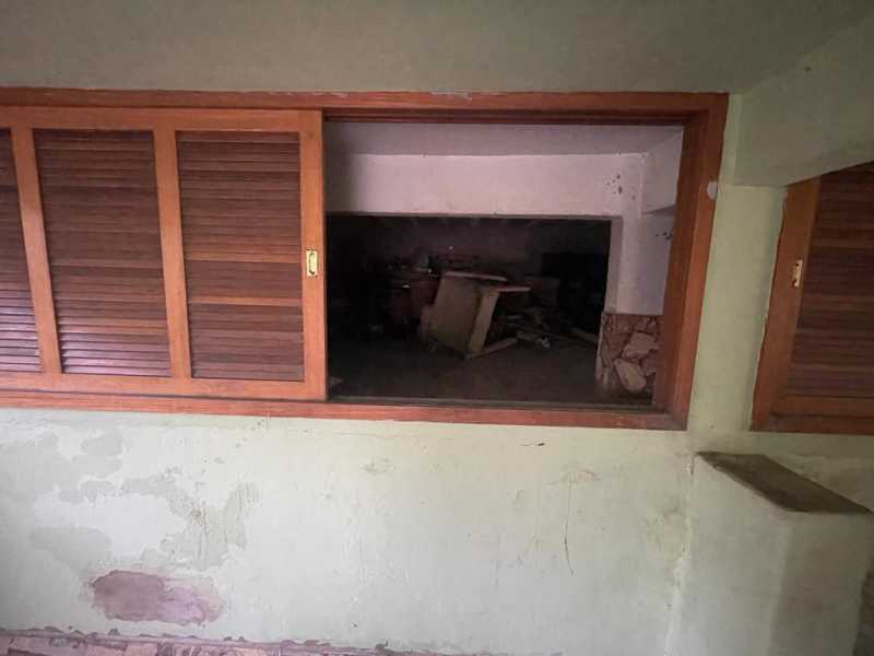 Casa à venda com 4 quartos, 180m² - Foto 23