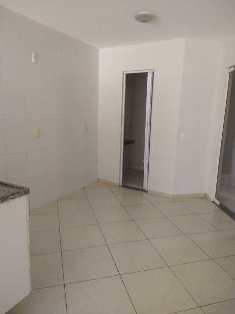 Casa de Condomínio à venda com 2 quartos, 210m² - Foto 18