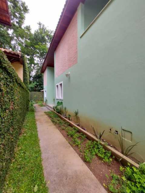 Casa de Condomínio à venda com 4 quartos, 360m² - Foto 10