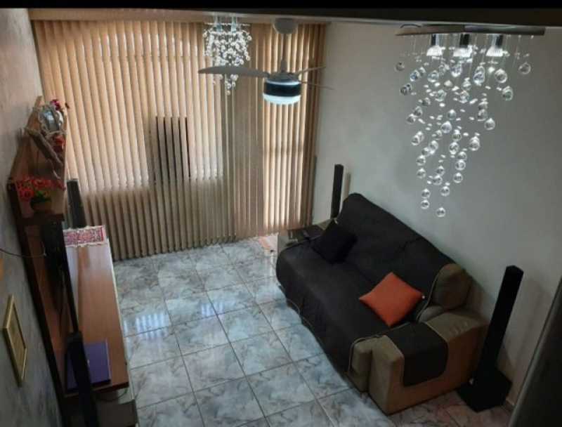 Casa à venda com 3 quartos, 180m² - Foto 2