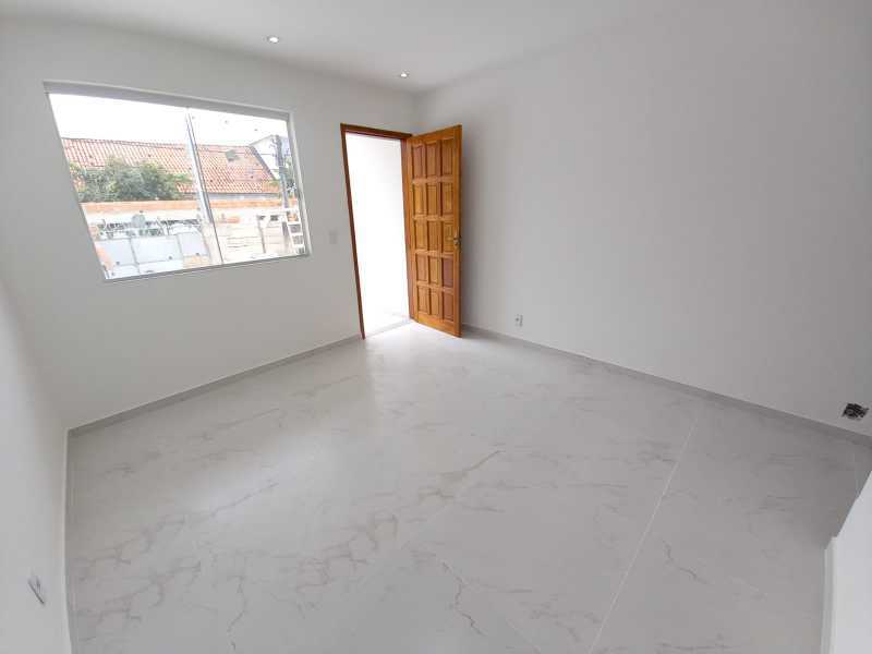 Casa de Vila à venda com 3 quartos, 94m² - Foto 8