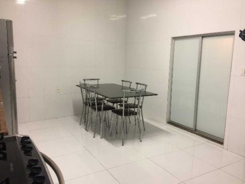 Casa de Condomínio à venda com 3 quartos, 300m² - Foto 6