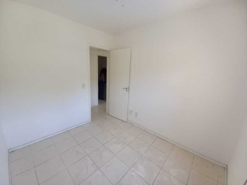 Apartamento à venda com 4 quartos, 96m² - Foto 14