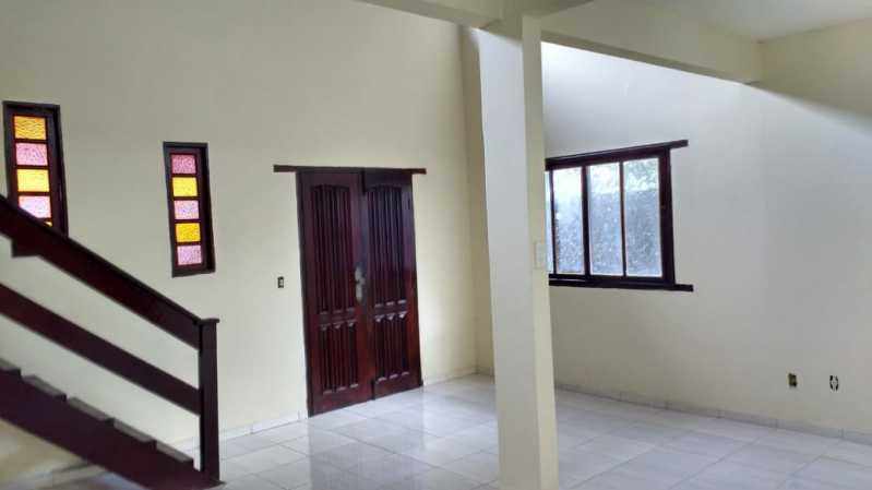 Casa de Condomínio à venda com 4 quartos, 200m² - Foto 11