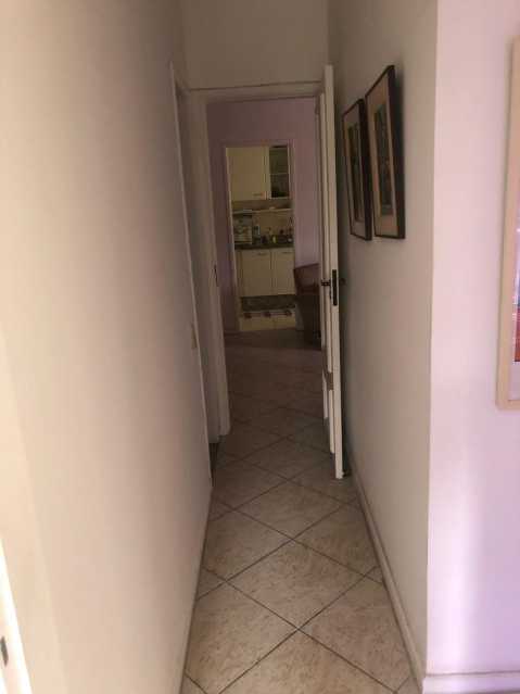 Apartamento à venda com 3 quartos, 106m² - Foto 9