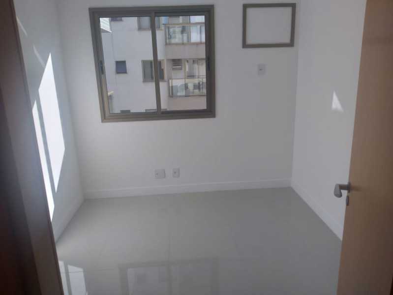 Apartamento à venda com 3 quartos, 82m² - Foto 12