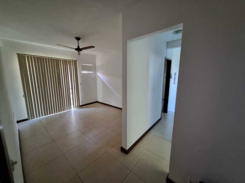 Cobertura à venda com 2 quartos, 49m² - Foto 4