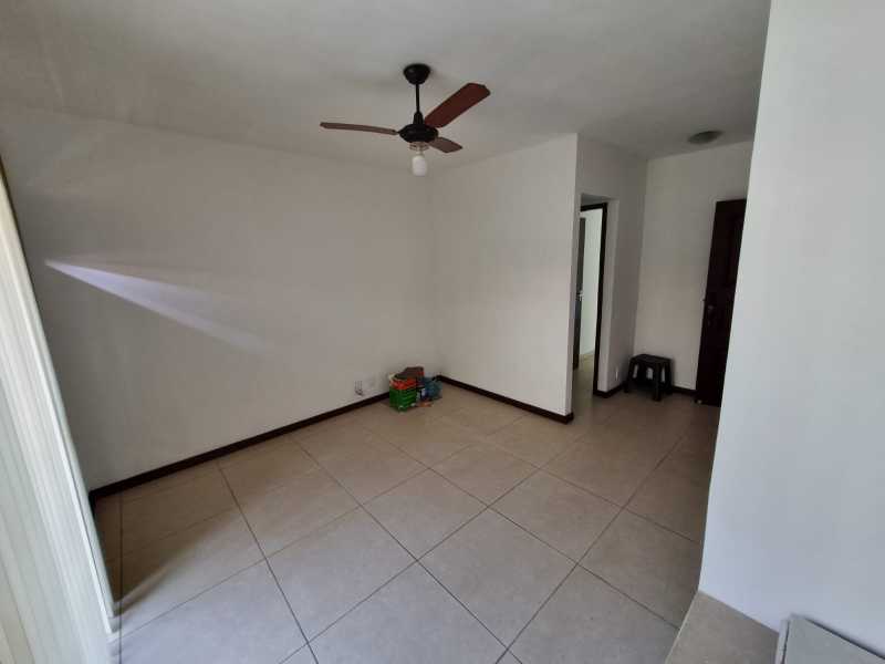 Cobertura à venda com 2 quartos, 49m² - Foto 3