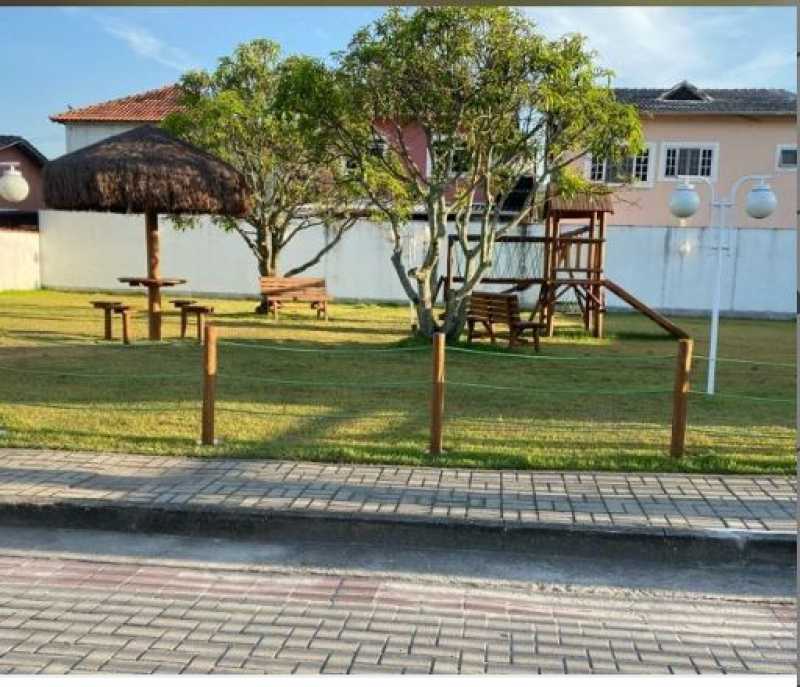 Casa de Condomínio à venda com 2 quartos, 190m² - Foto 1