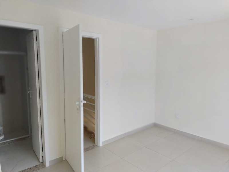 Casa Comercial à venda com 2 quartos, 120m² - Foto 7