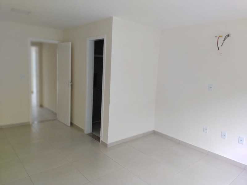 Casa Comercial à venda com 2 quartos, 120m² - Foto 10