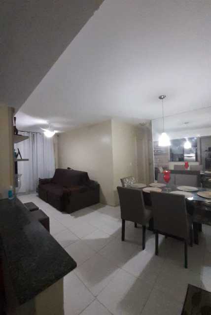 Apartamento à venda com 2 quartos, 68m² - Foto 2