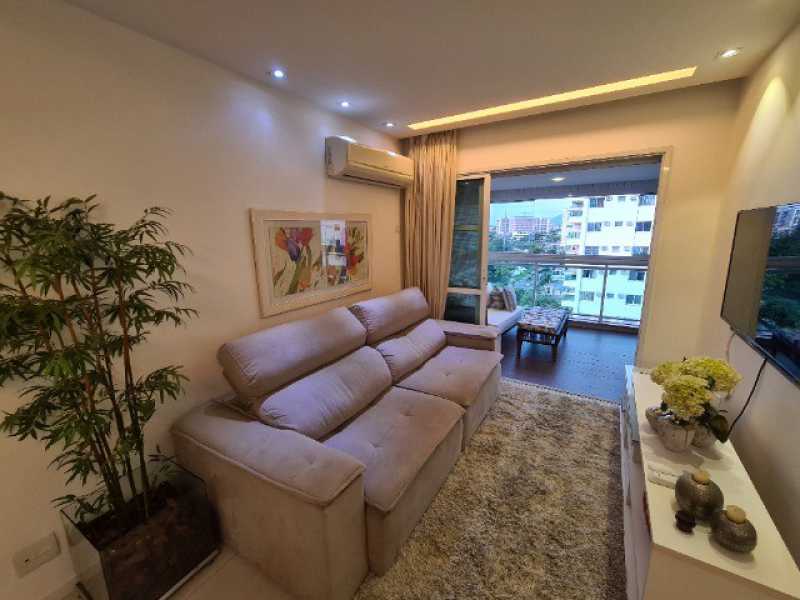 Apartamento à venda com 3 quartos, 86m² - Foto 1