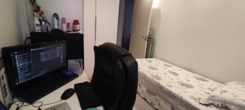 Apartamento à venda com 2 quartos, 60m² - Foto 2