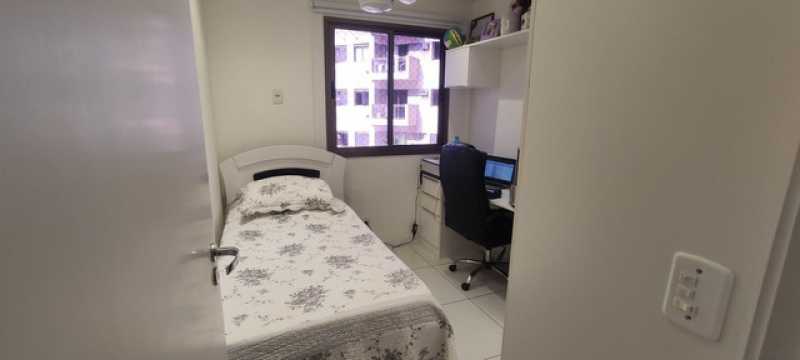 Apartamento à venda com 2 quartos, 60m² - Foto 15