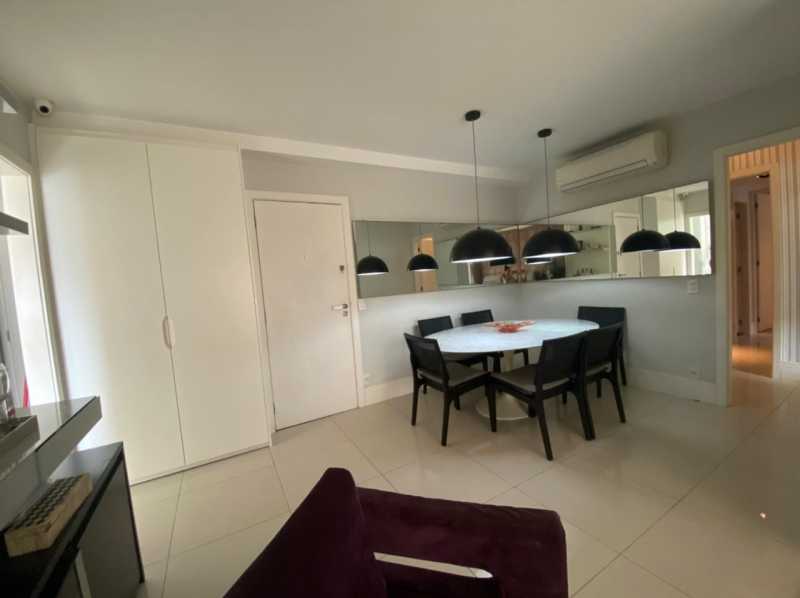 Apartamento à venda com 3 quartos, 117m² - Foto 6