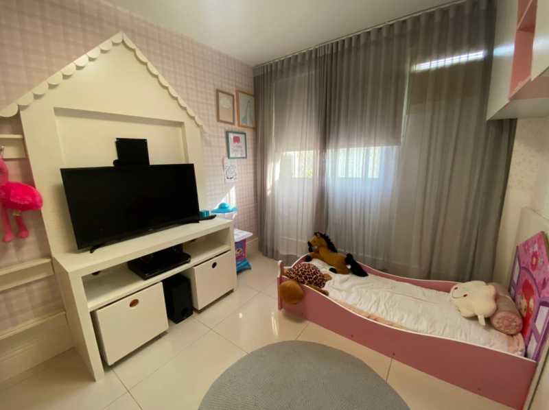 Apartamento à venda com 3 quartos, 117m² - Foto 16