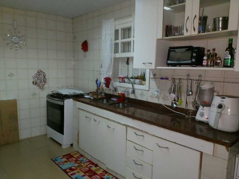 Casa à venda com 5 quartos, 160m² - Foto 13