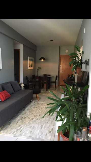 Apartamento à venda com 3 quartos, 70m² - Foto 13