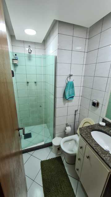 Apartamento à venda com 3 quartos, 90m² - Foto 15