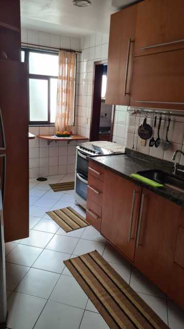 Apartamento à venda com 3 quartos, 90m² - Foto 27