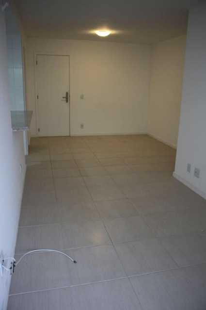 Apartamento à venda com 2 quartos, 100m² - Foto 17