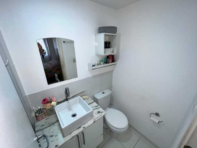 Apartamento à venda com 2 quartos, 62m² - Foto 21