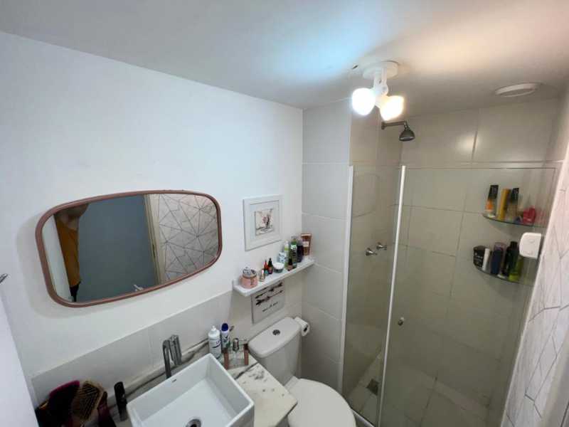 Apartamento à venda com 2 quartos, 62m² - Foto 10