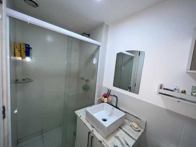 Apartamento à venda com 2 quartos, 62m² - Foto 20