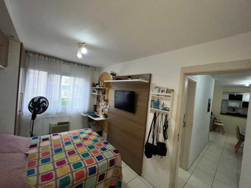 Apartamento à venda com 2 quartos, 62m² - Foto 18