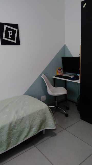 Apartamento à venda com 4 quartos, 85m² - Foto 17