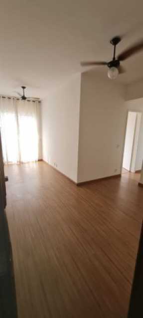 Apartamento à venda com 2 quartos, 52m² - Foto 11