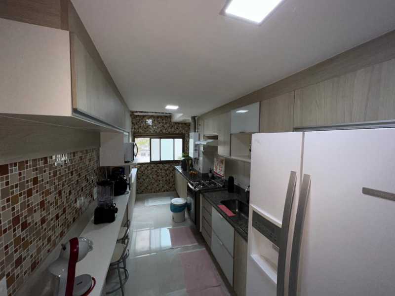 Apartamento à venda com 4 quartos, 97m² - Foto 25