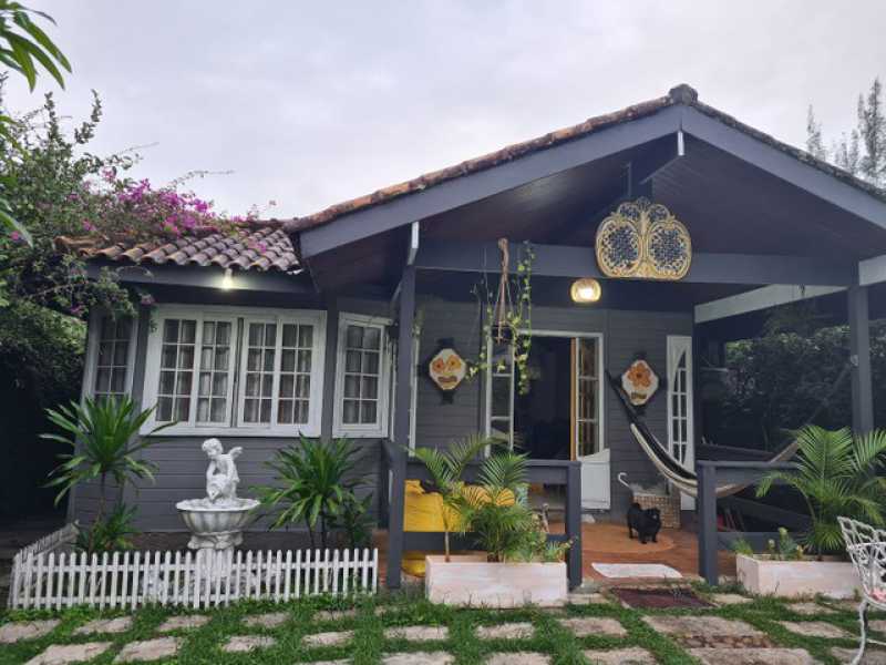 Casa de Condomínio à venda com 4 quartos, 180m² - Foto 2