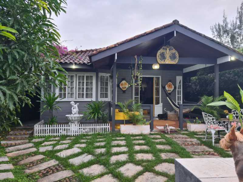 Casa de Condomínio à venda com 4 quartos, 180m² - Foto 3