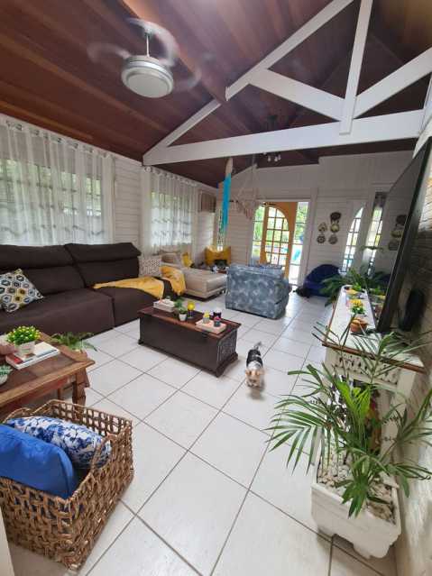 Casa de Condomínio à venda com 4 quartos, 180m² - Foto 13