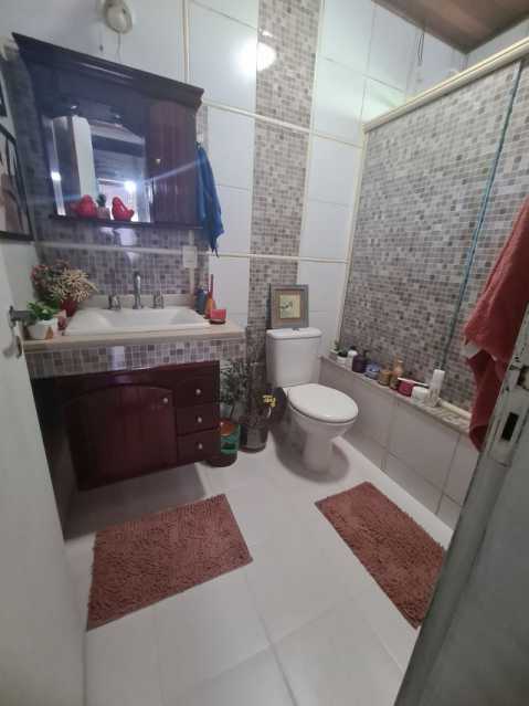 Casa de Condomínio à venda com 4 quartos, 180m² - Foto 15