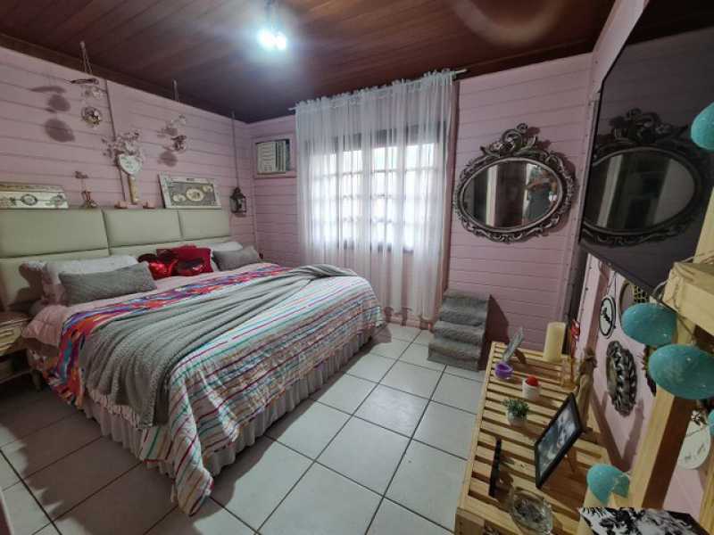 Casa de Condomínio à venda com 4 quartos, 180m² - Foto 17