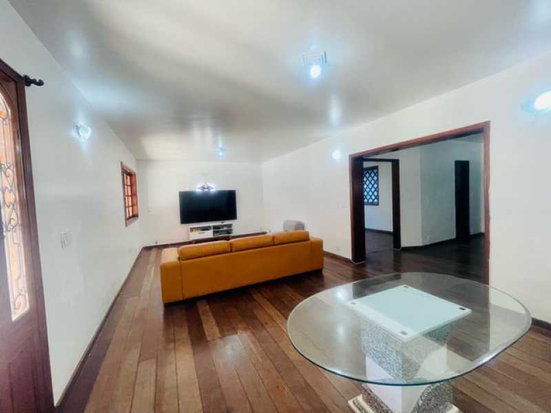 Casa de Condomínio à venda com 5 quartos, 454m² - Foto 9